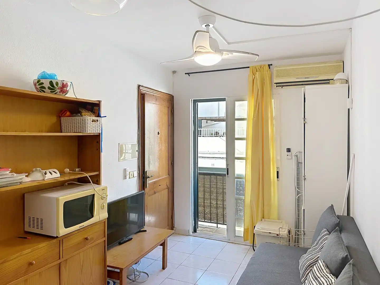 Terraza de Apartamento en venta en Es Castell con Aire acondicionado y Balcón