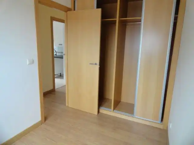 Bedroom of Apartments for sale in Cabezón de Pisuerga  with Parquet flooring