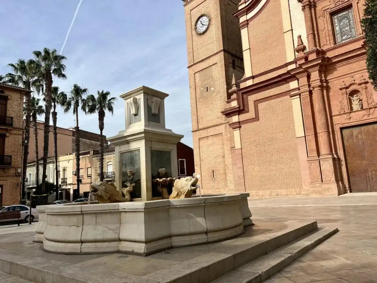 Vista exterior de Piso en venta en Foios con Aire acondicionado y Trastero