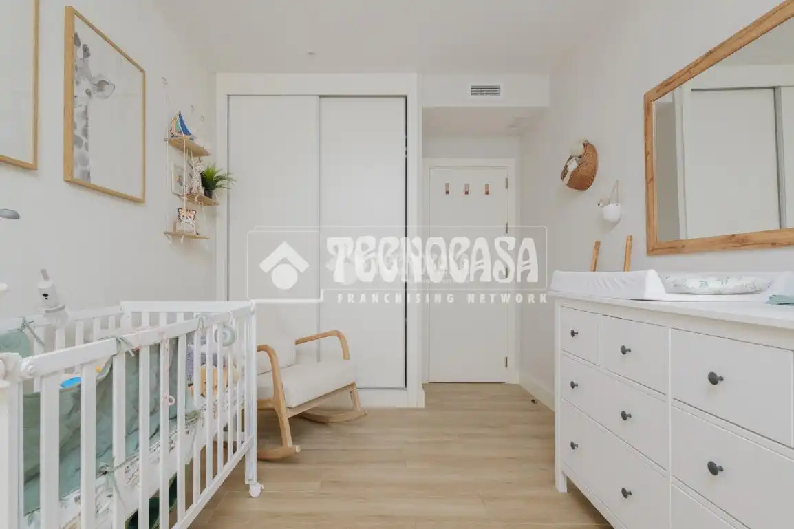 Habitación de Piso en venta en Tres Cantos con Aire acondicionado, Trastero y Balcón