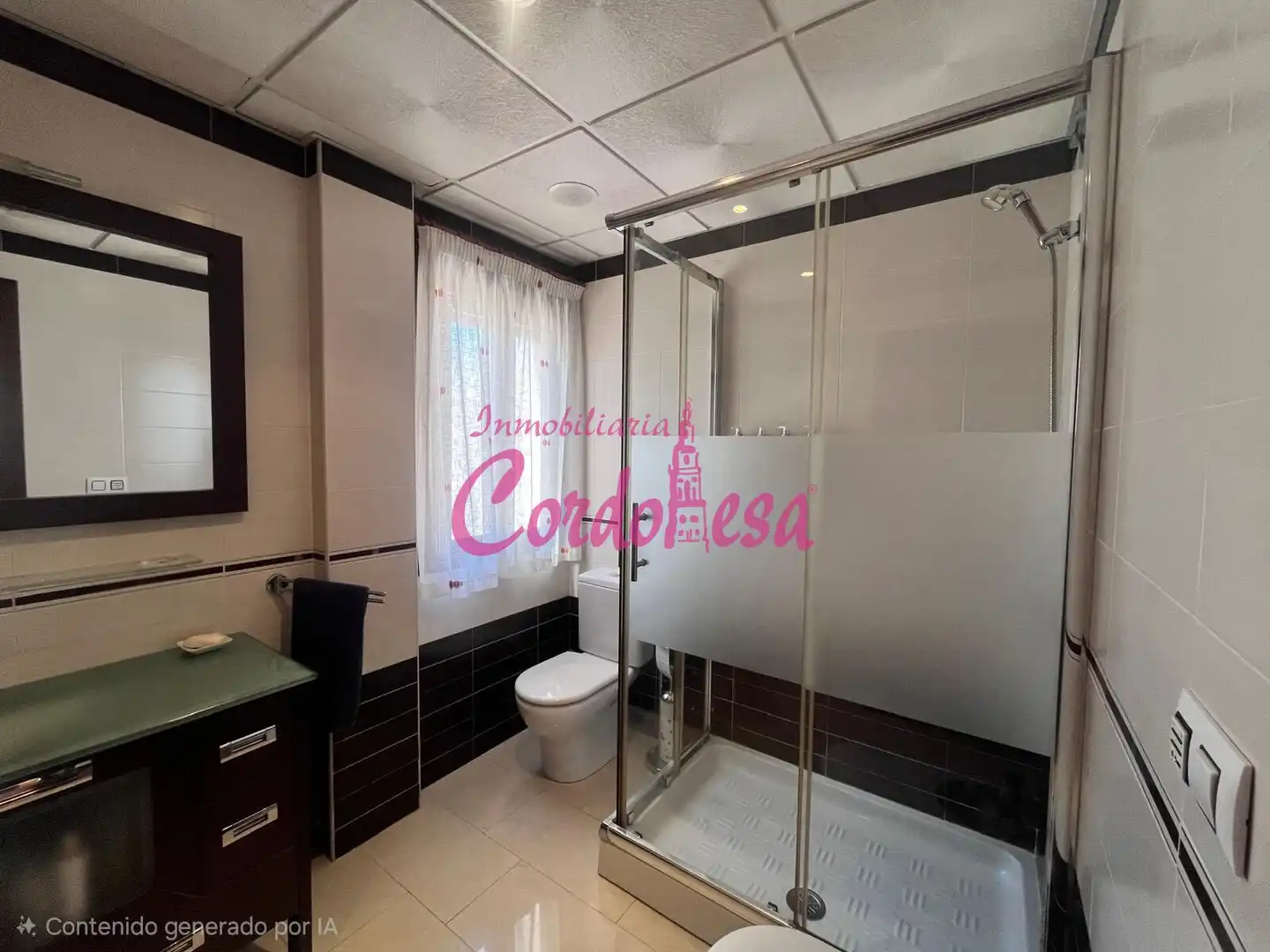 Bathroom of Houses for sale in Córdoba