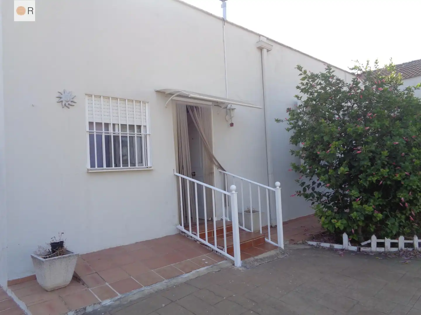 Vista exterior de Casa o xalet de lloguer en Córdoba amb Aire condicionat, Calefacció i Jardí privat
