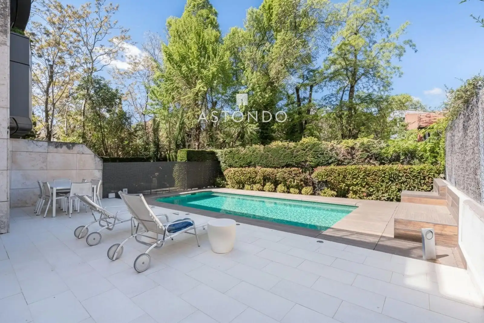 Casa adosada en venta en Pinar del Rey, Hortaleza