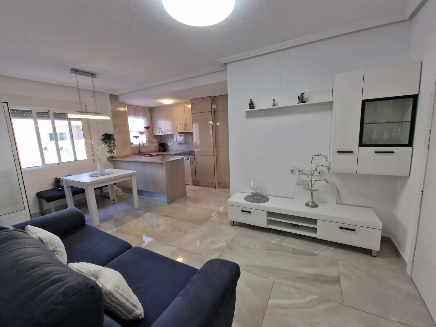 Apartment with terrace for sale in Playa del Cura