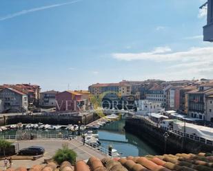 Vista exterior de Àtic en venda en Llanes