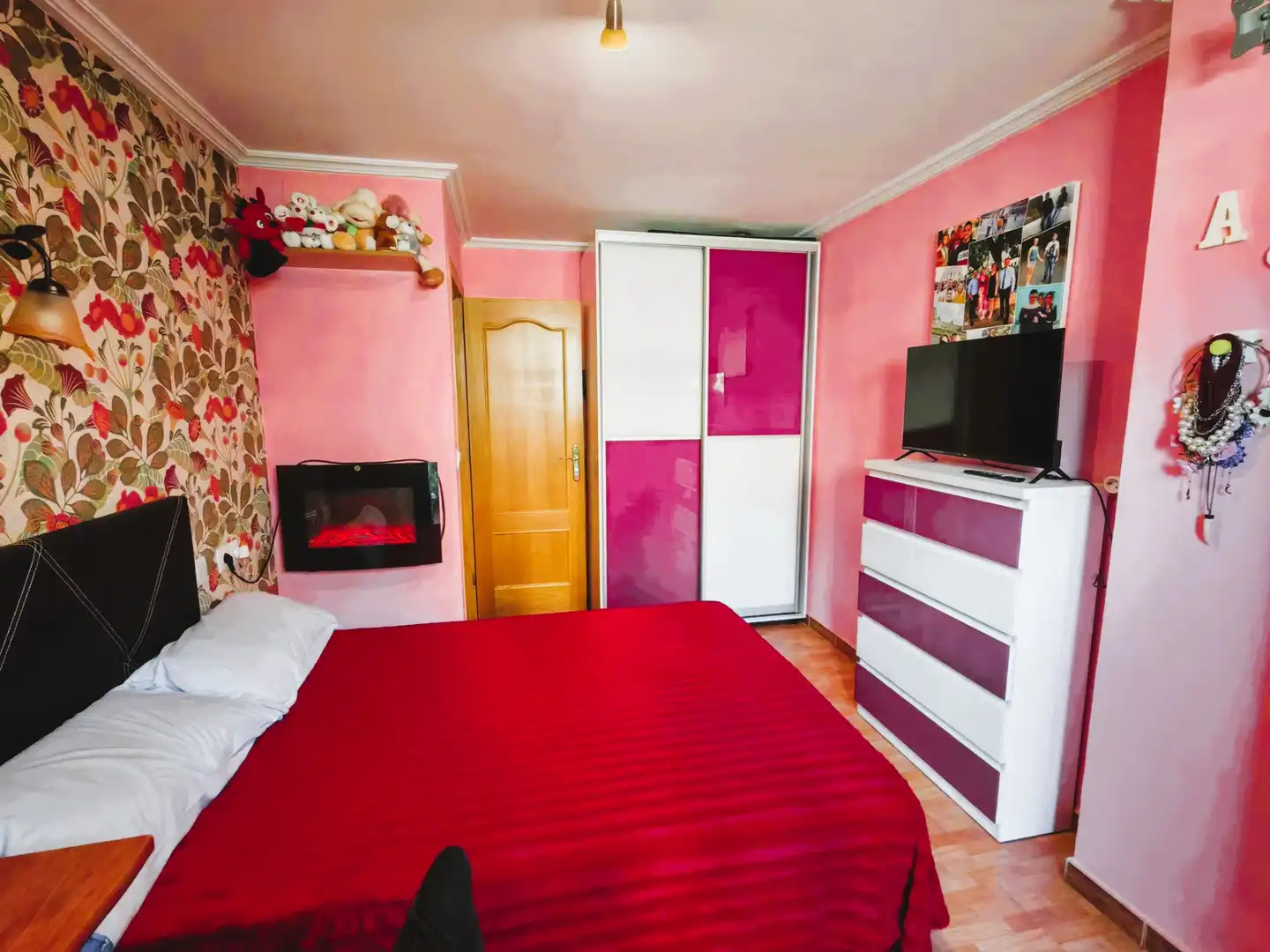 Habitación de Ático en venta en Orihuela con Aire acondicionado, Terraza y Trastero
