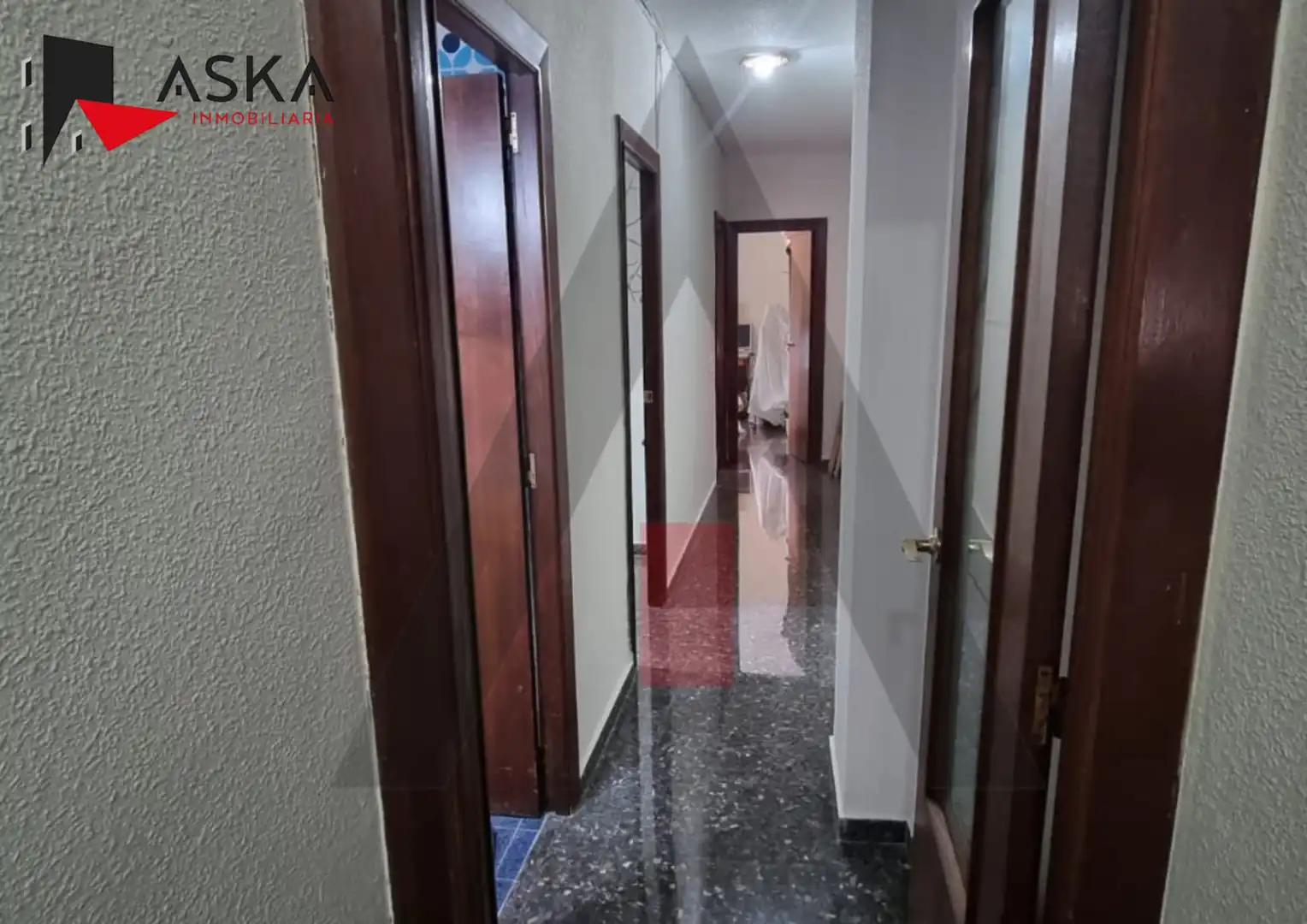 Flat for sale in Torrent  with Air Conditioner and Balcony