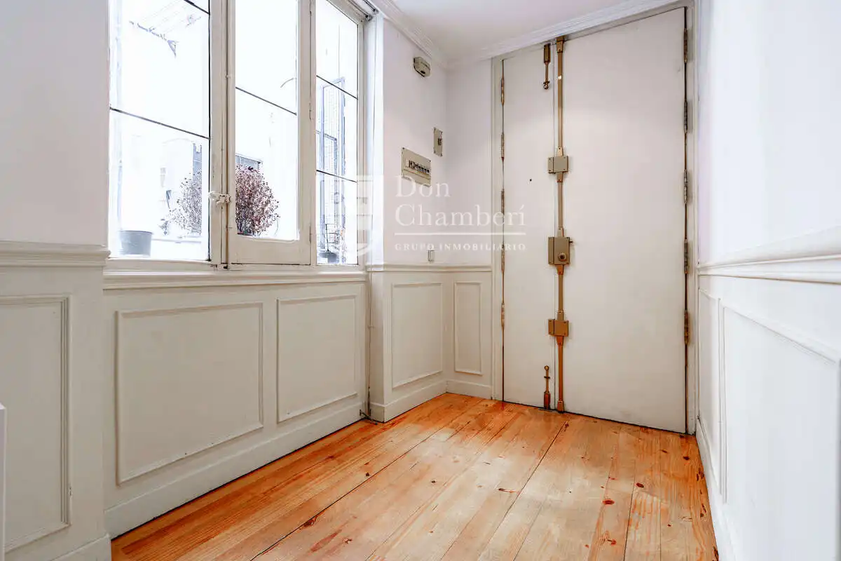 Schlafzimmer von Wohnung zum Verkauf in Madrid mit Heizung und Möbliert