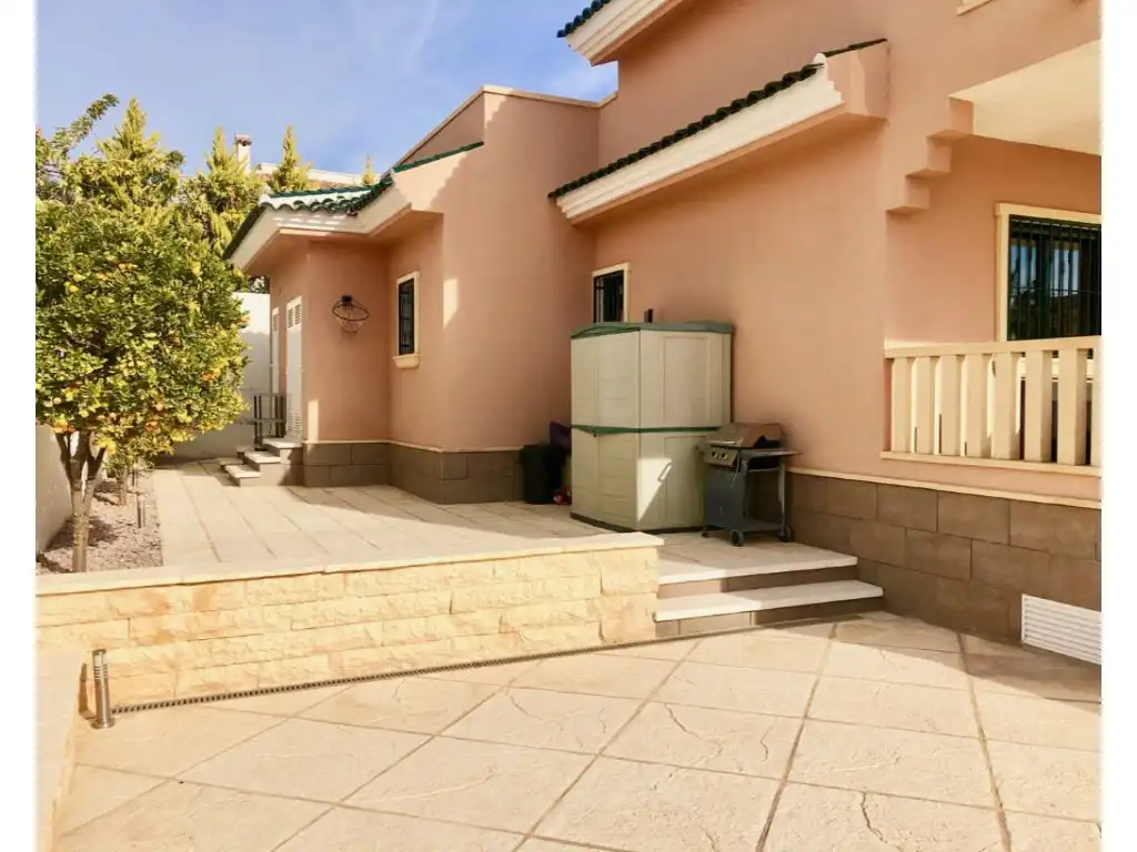Terrassa de Casa o xalet en venda en Rojales amb Jardí privat, Terrassa i Moblat