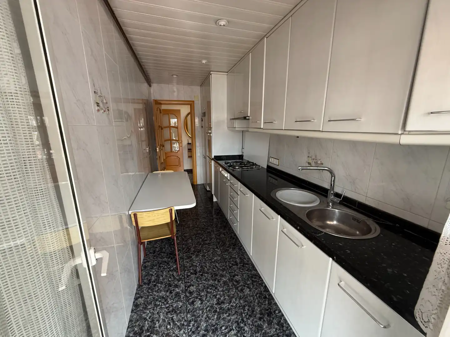 Küche von Wohnung zum Verkauf in Terrassa mit Klimaanlage, Heizung und Terrasse