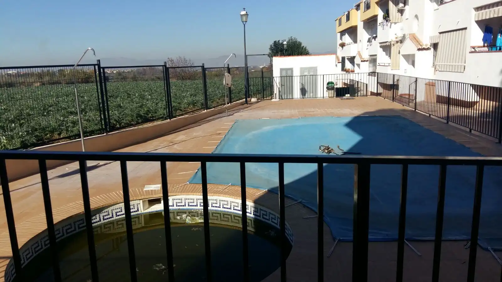 Schwimmbecken von Dachboden zum Verkauf in La Zubia mit Terrasse, Möbliert und Waschmaschine