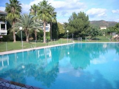 Swimming pool of Apartment for sale in Puçol  with Balcony and Community pool