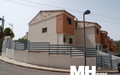 Exterior view of Duplex for sale in Gilet  with Terrace and Swimming Pool