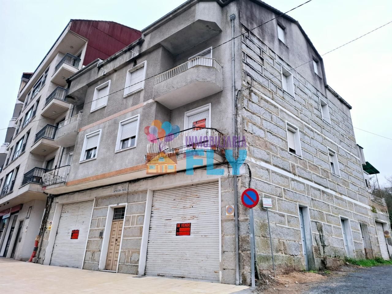 Vista exterior de Pis en venda en Ourense Capital  amb Calefacció, Terrassa i Balcó