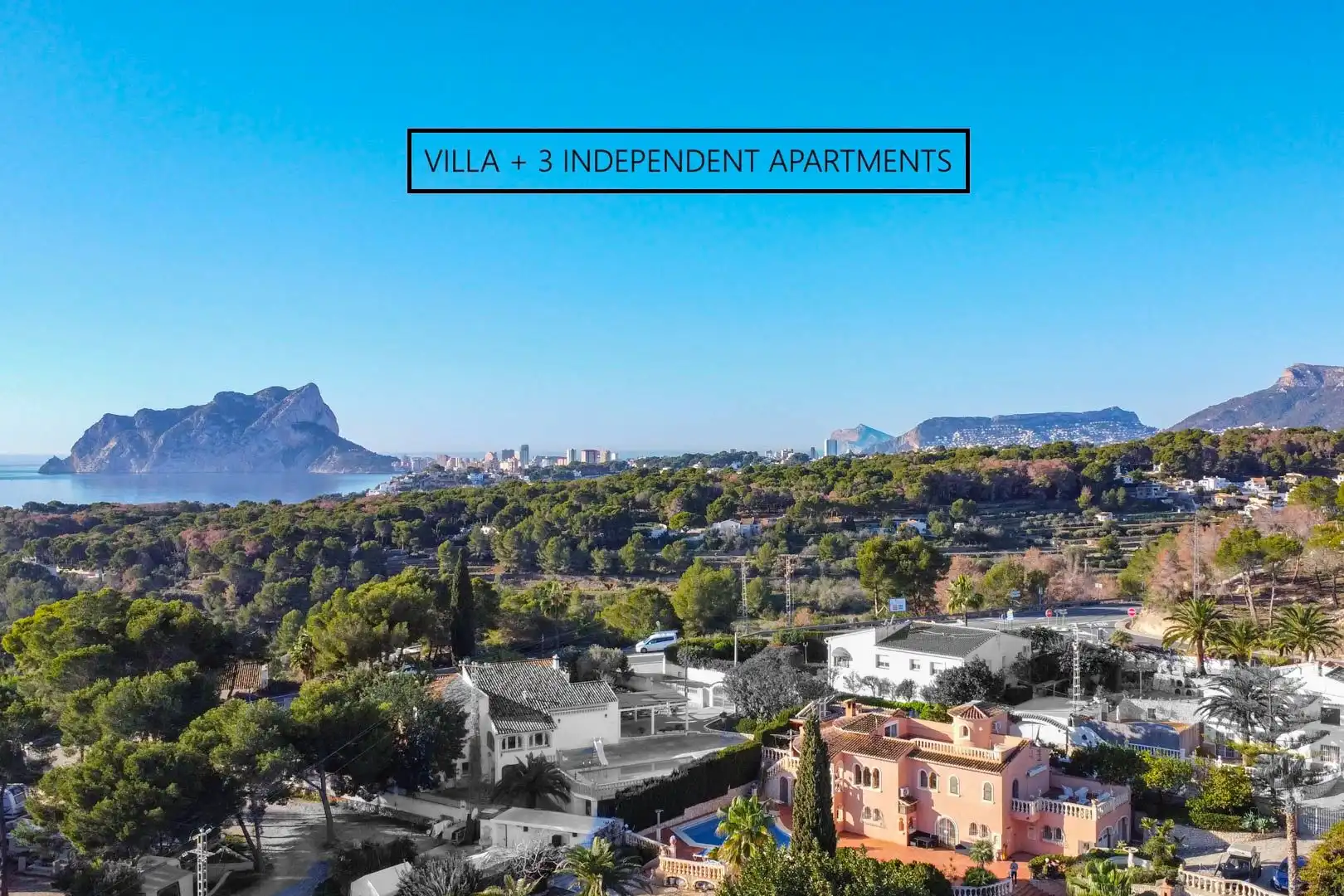 Detached house with terrace for sale in Cala Advocat - Baladrar