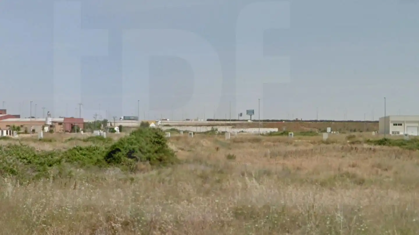 Terreny industrial de lloguer en Silla