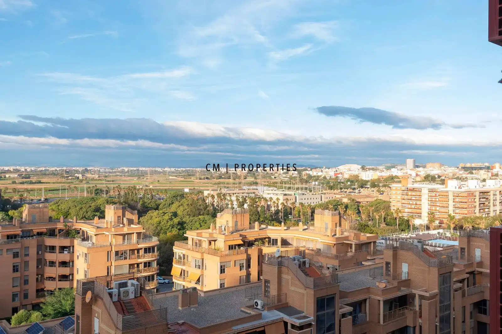 Vista exterior de Piso en venta en Valencia con Aire acondicionado, Calefacción y Terraza