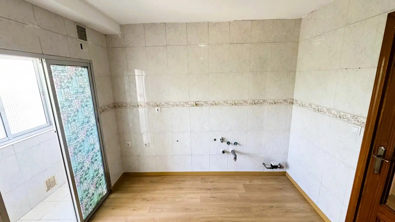 Bathroom of Flat for sale in El Álamo  with Heating and Terrace
