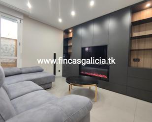 Sala d'estar de Àtic en venda en Verín amb Calefacció, Terrassa i Balcó