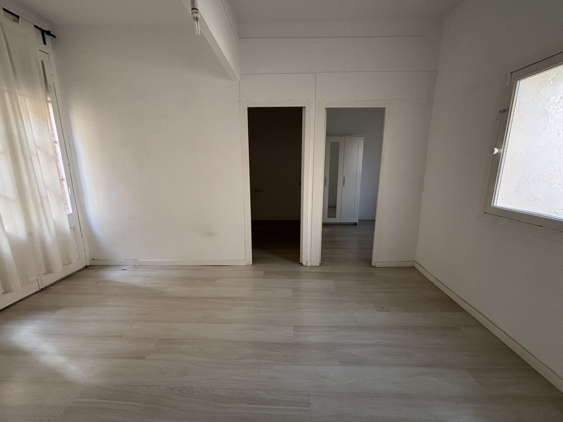 Flat for sale in  Barcelona Capital  with Balcony