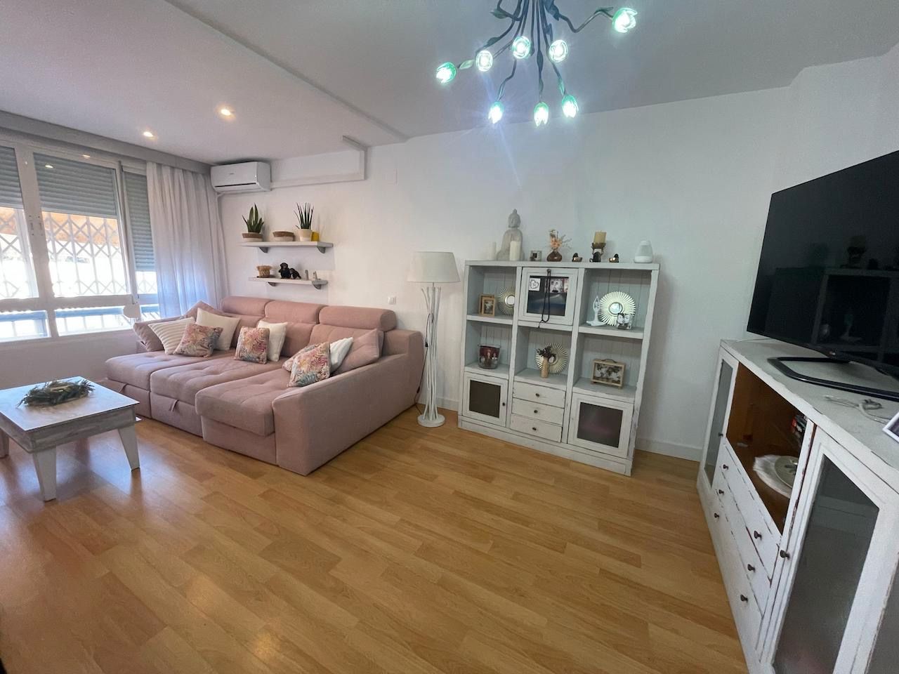 Sala d'estar de Àtic en venda en Vélez-Málaga amb Aire condicionat i Terrassa