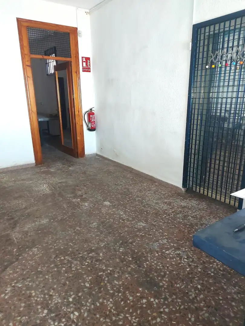 Local comercial en venda a Casco Urbano, imagen 3