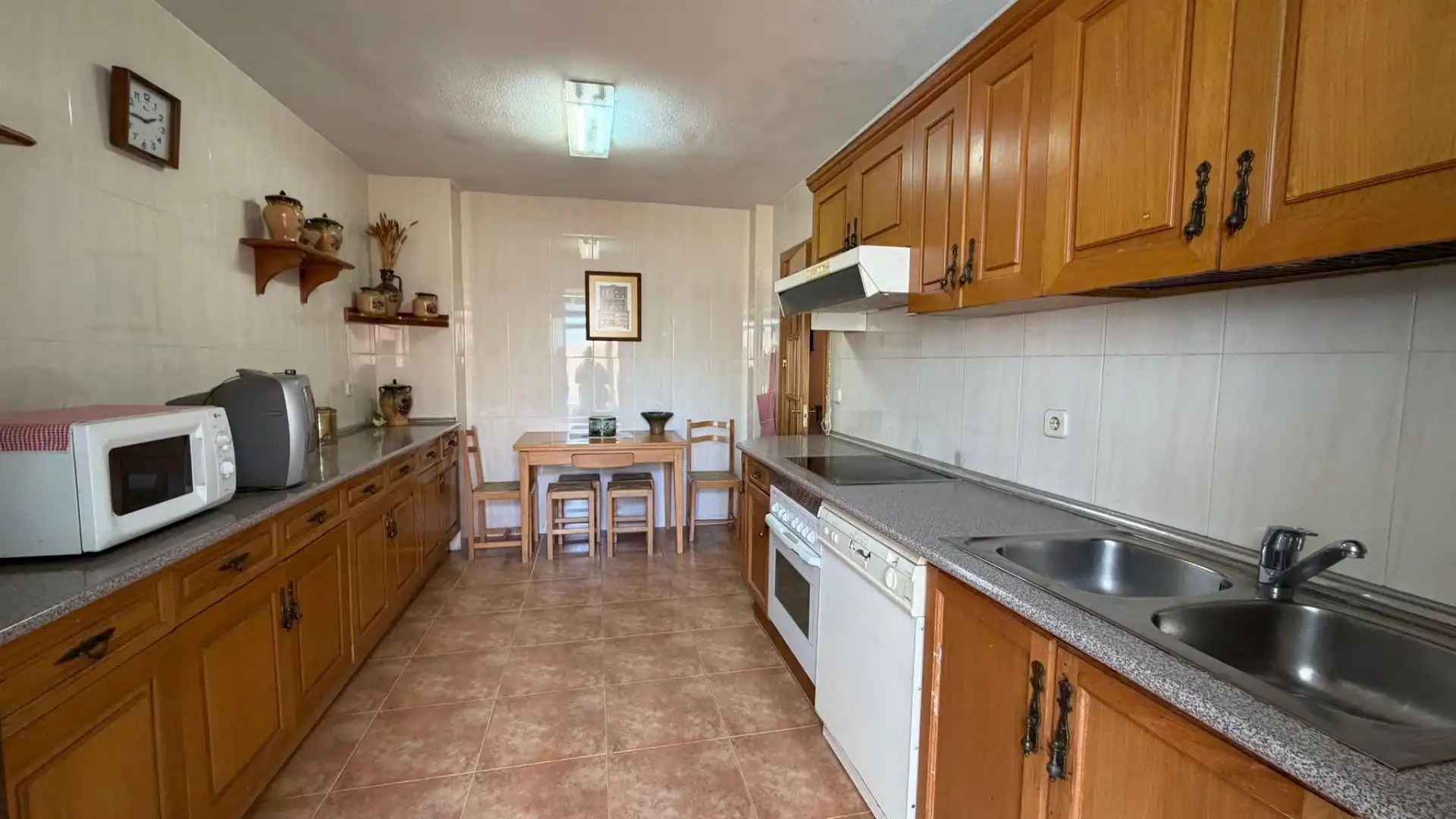 Kitchen of Flat for sale in Brihuega  with Storage room and Furnished