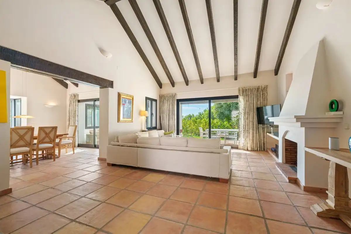 Chalet con piscina en venta en Benahavís pueblo, imagen 11