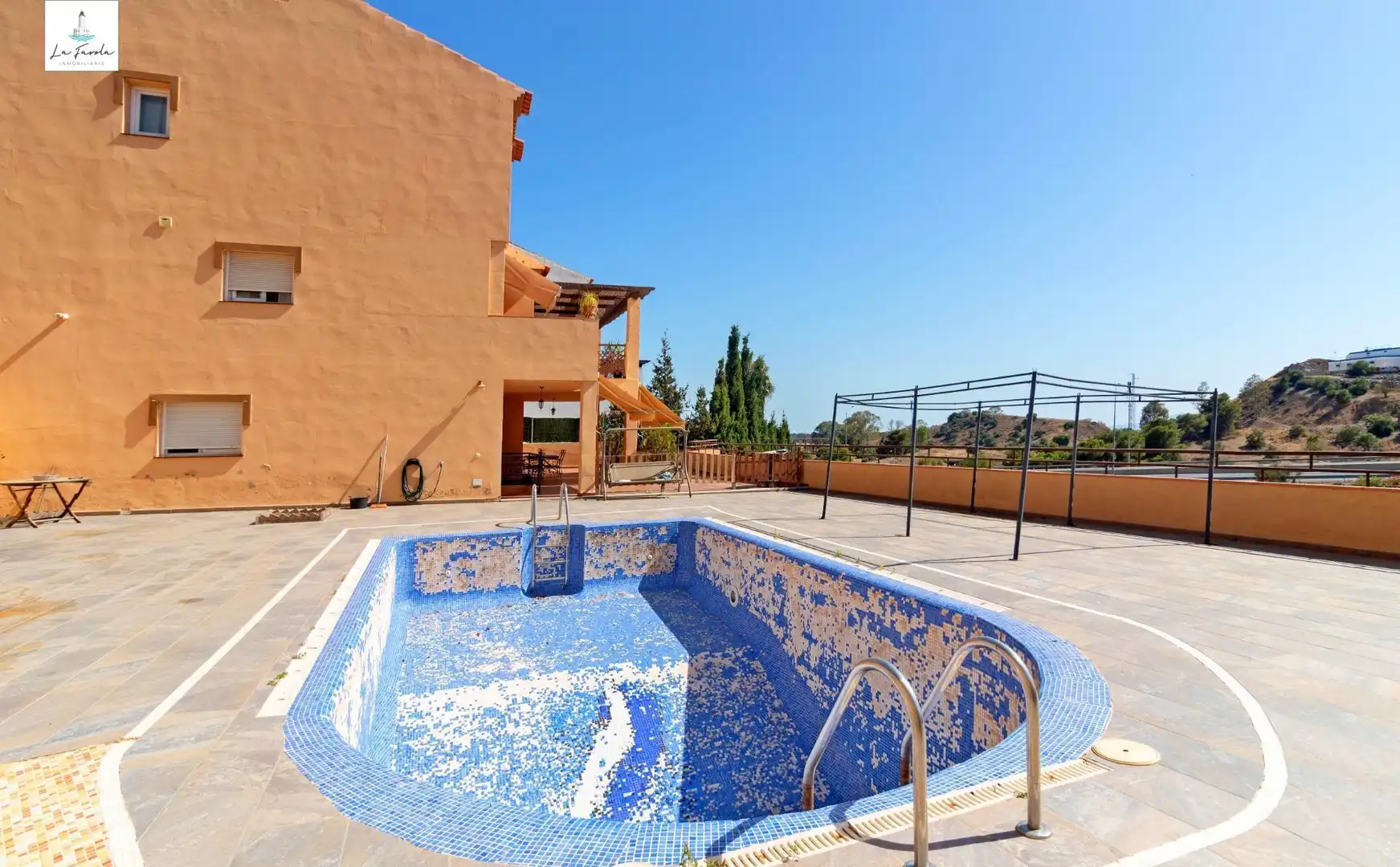 Piscina de Casa o chalet en venta en Málaga con Aire acondicionado, Jardín privado y Terraza
