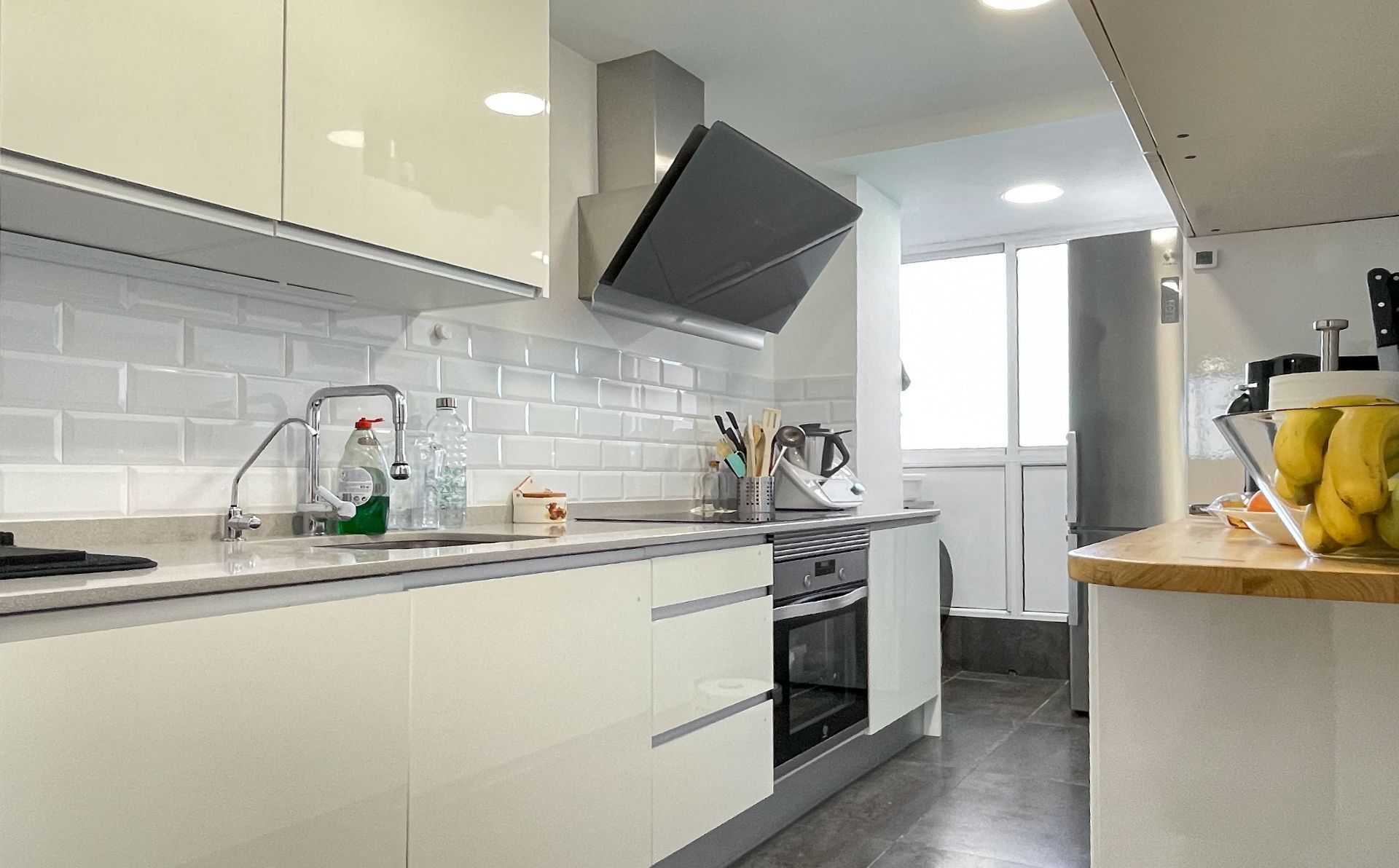 Kitchen of Flat for sale in Sant Boi de Llobregat  with Air Conditioner and Heating