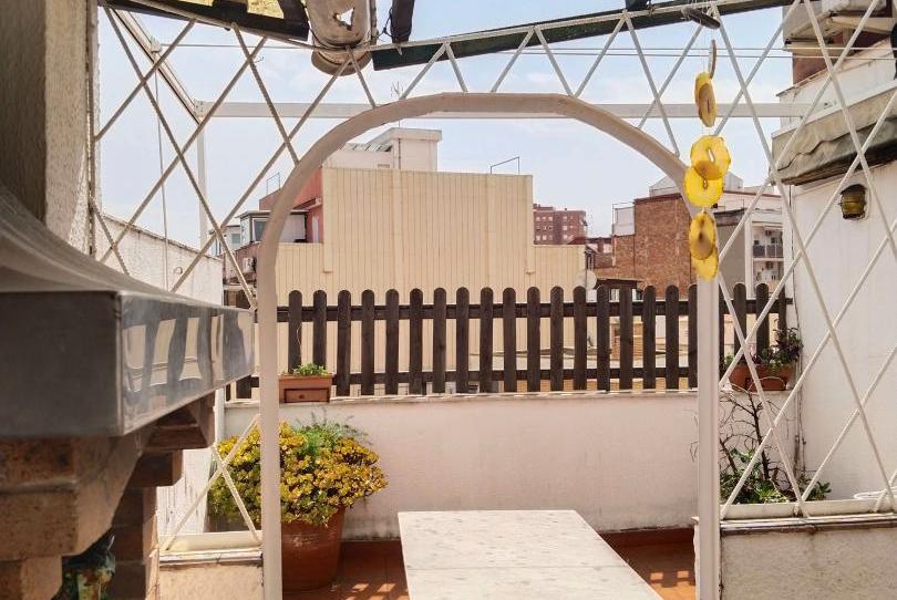 Photo 1 of Flat to rent in Carrer de Carreras I Candi, Sants-Badal, Barcelona