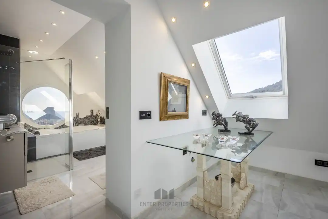 Bathroom of Flat for rent in Calpe / Calp  with Air Conditioner, Heating and Terrace