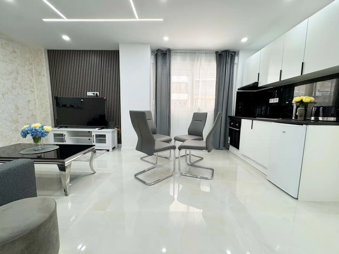 Sala de estar de Piso en venta en Alicante / Alacant con Jardín privado y Terraza