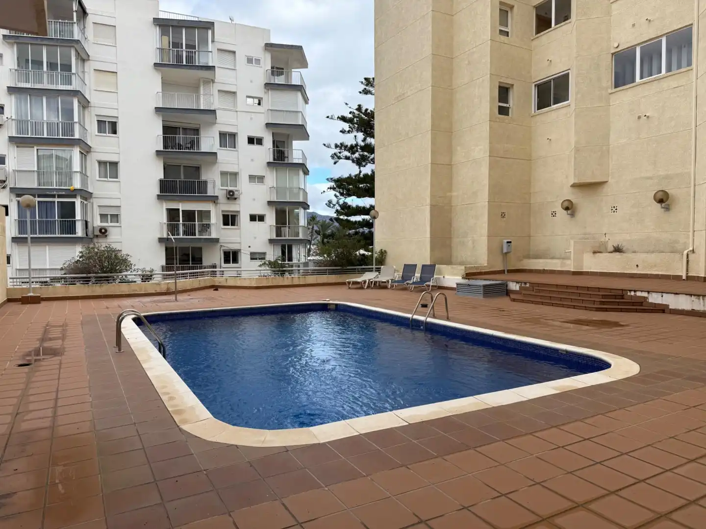 Piscina de Apartamento de alquiler en L'Alfàs del Pi