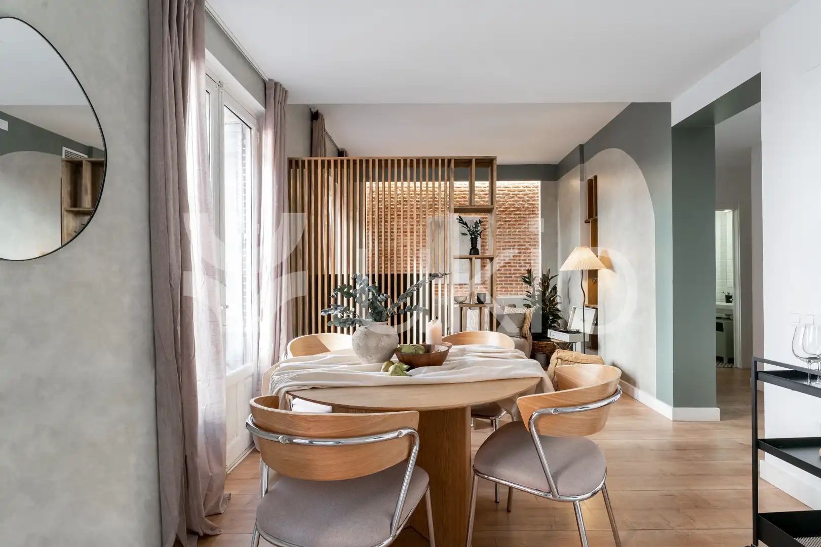 Comedor de Apartamento de alquiler en Madrid con Aire acondicionado, Calefacción y Amueblado