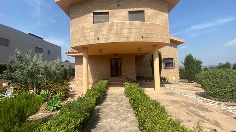 Foto 2 de Casa o chalet en venta en Calle Río Guadiana, Sierra Perenchiza - Cumbres de Calicanto - Sto Domingo, Chiva