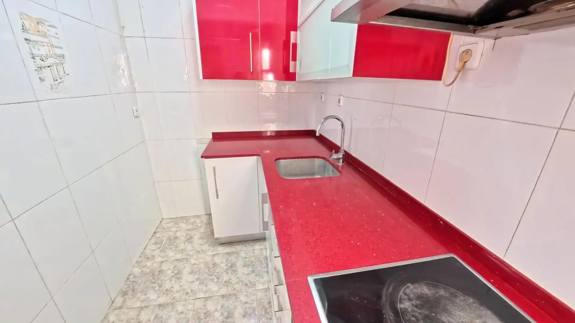 Cocina de Ático en venta en Barcelona con Calefacción, Terraza y Alarma