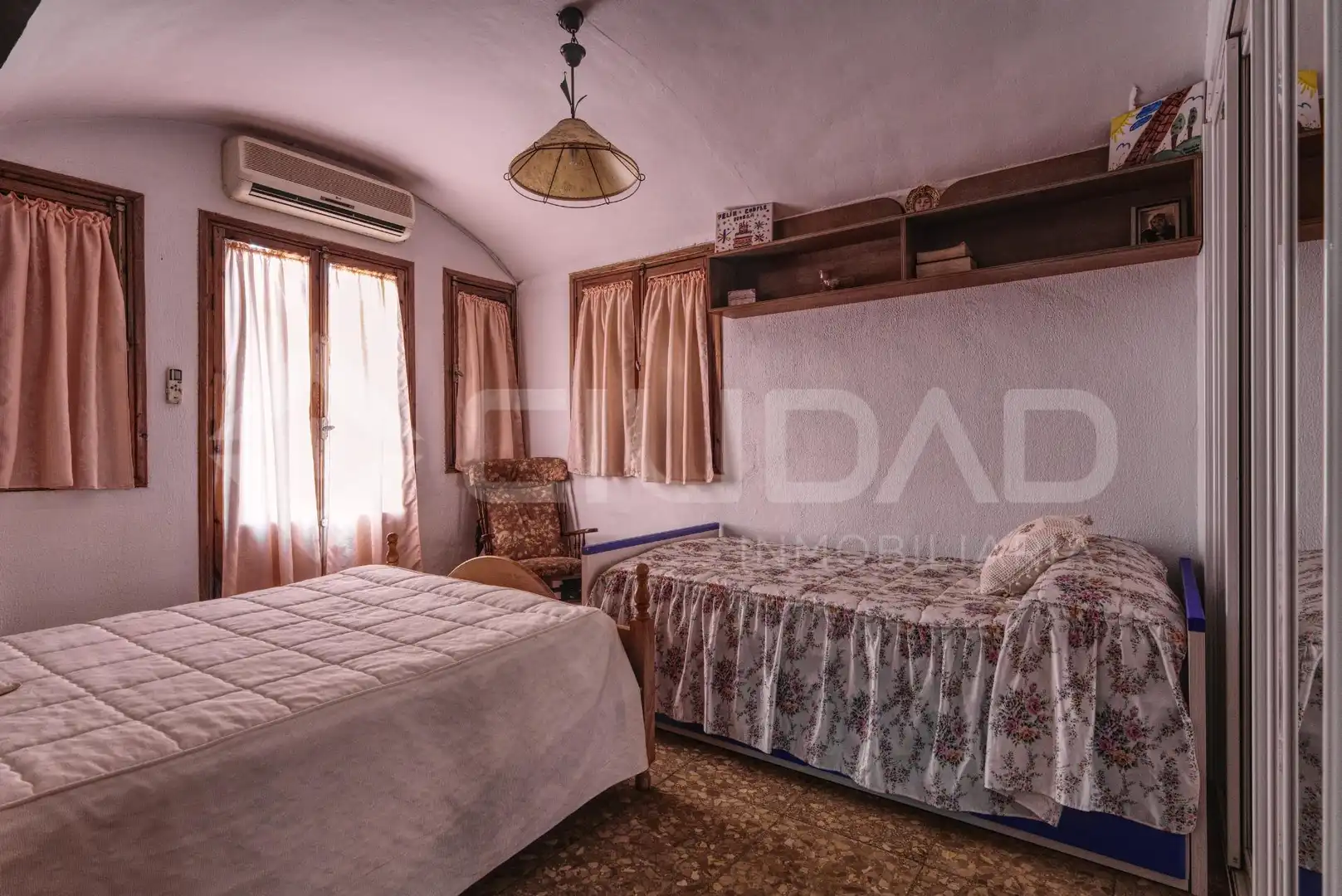 Dormitori de Casa o xalet en venda en El Viso del Alcor