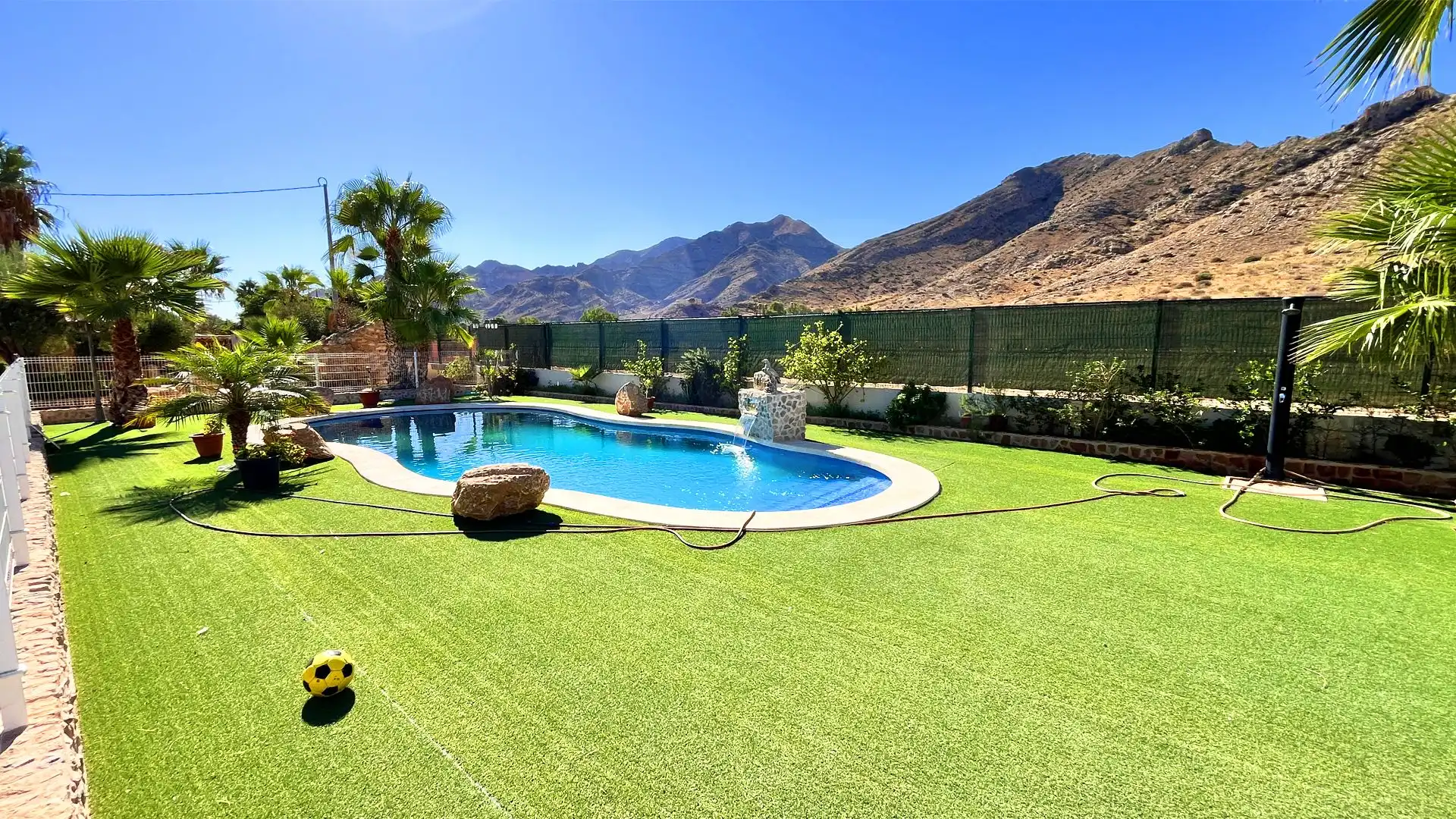 Piscina de Casa o chalet en venta en Cox con Terraza y Piscina