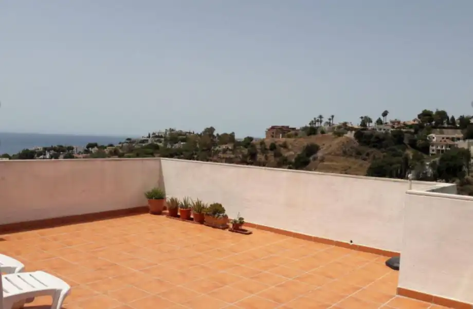 Piso con piscina en venta en Arroyo de la Miel, imagen 3