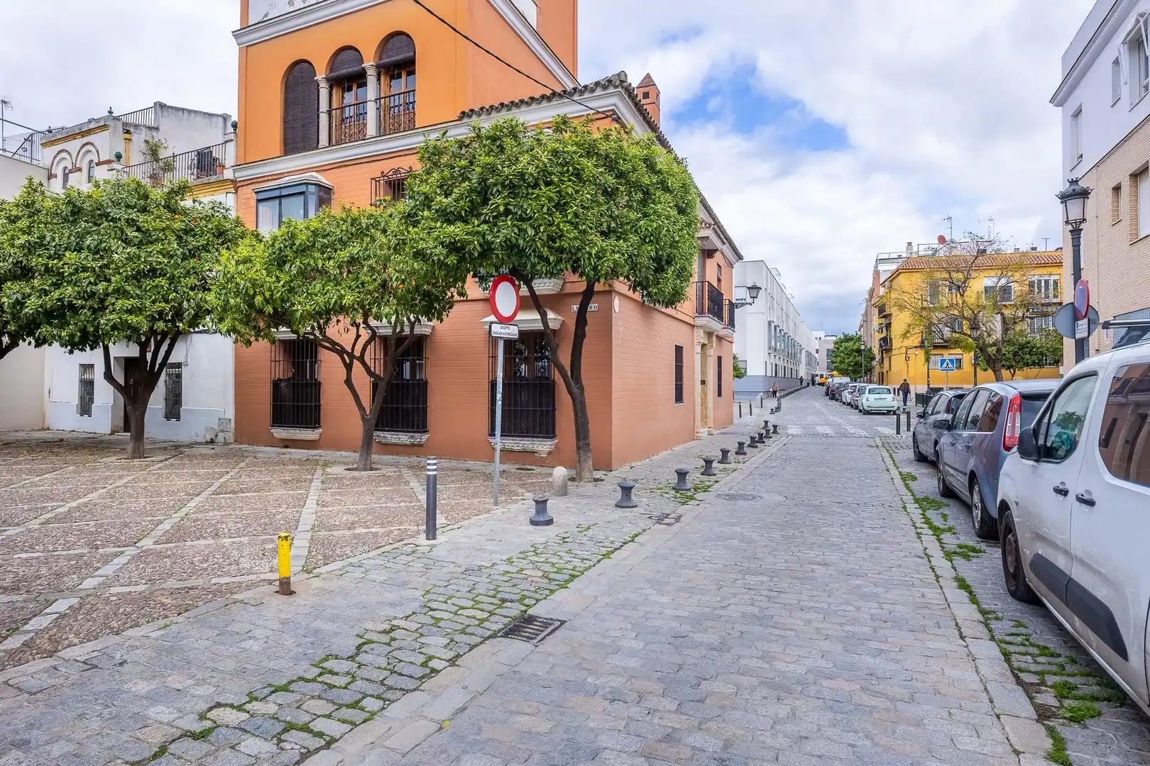 Vista exterior de Piso en venta en Sevilla con Aire acondicionado, Calefacción y Terraza