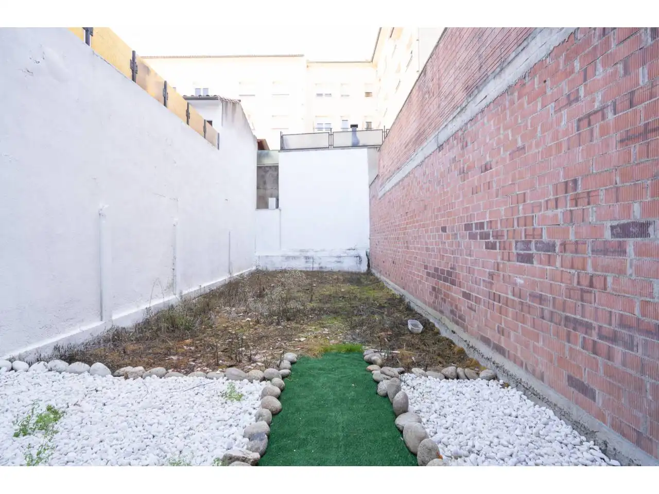 Jardí de Casa o xalet en venda en Remei - La Guixa 
