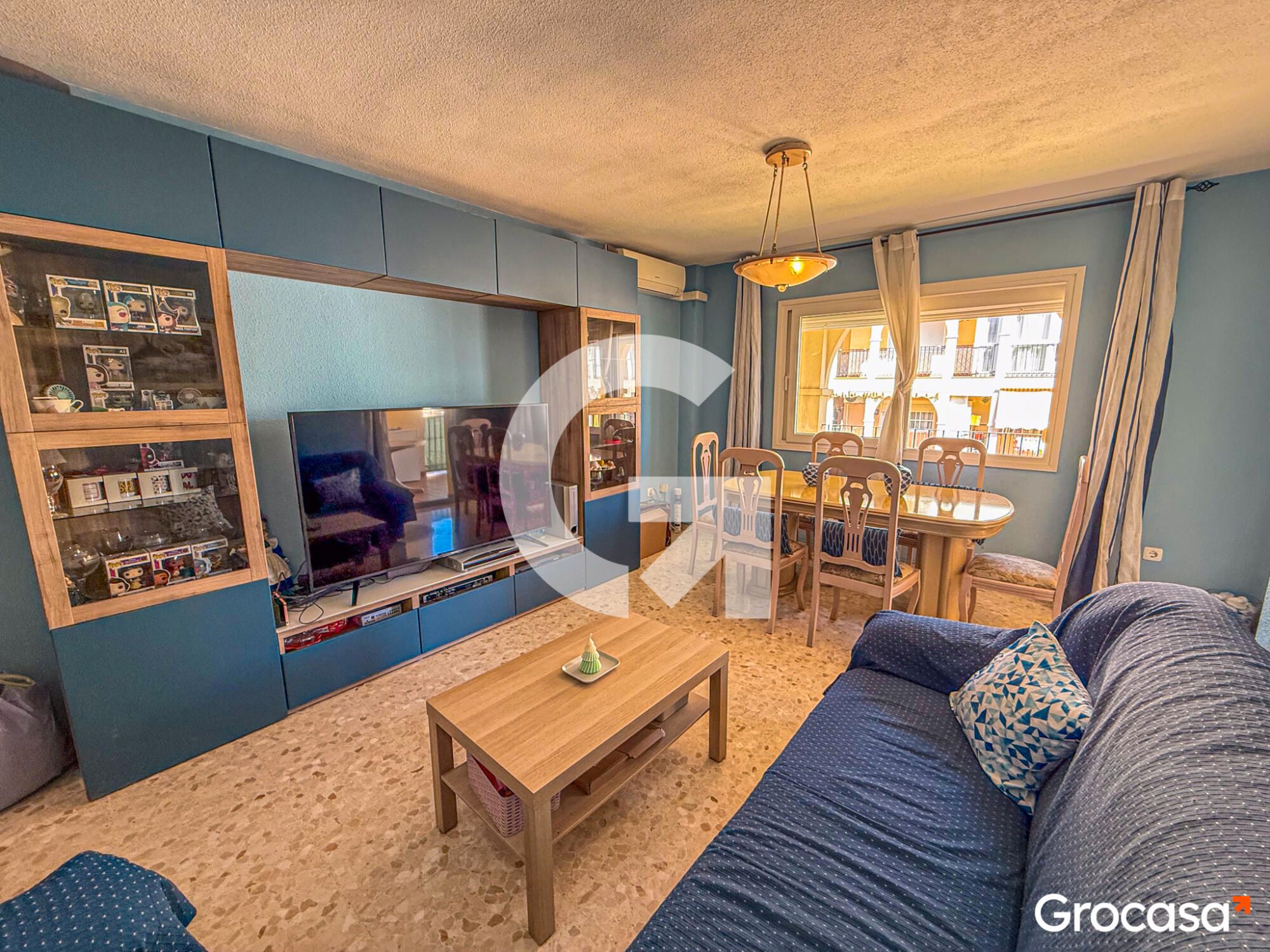 Living room of Flat for sale in Vélez-Málaga  with Air Conditioner, Heating and Terrace