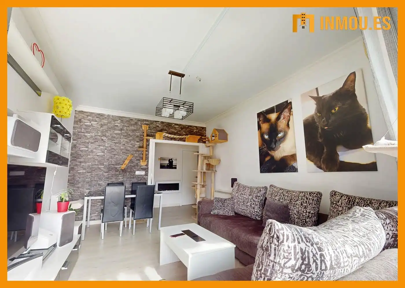 Living room of Flat for sale in Ourense Capital   with Air Conditioner, Heating and Parquet flooring