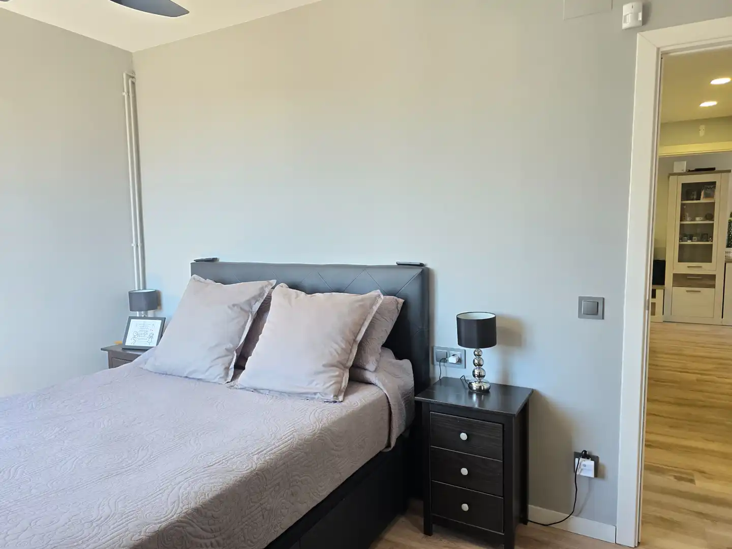 Habitación de Piso en venta en Sabadell con Calefacción, Parquet y Terraza