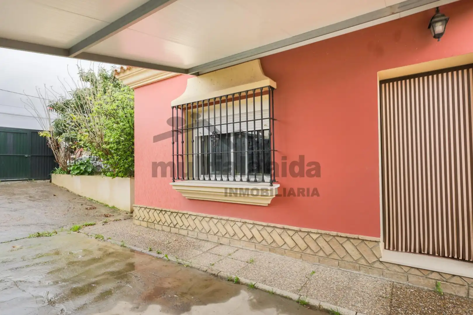 Vista exterior de Finca rústica en venta en El Puerto de Santa María con Aire acondicionado, Jardín privado y Terraza