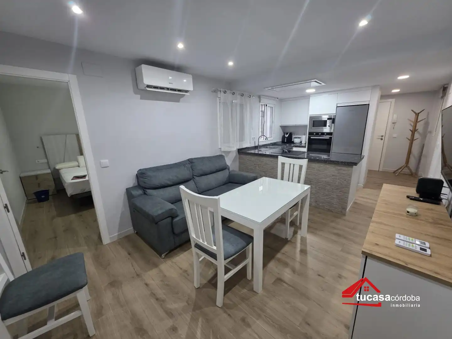Living room of Flat for rent in Córdoba  with Air Conditioner and Furnished