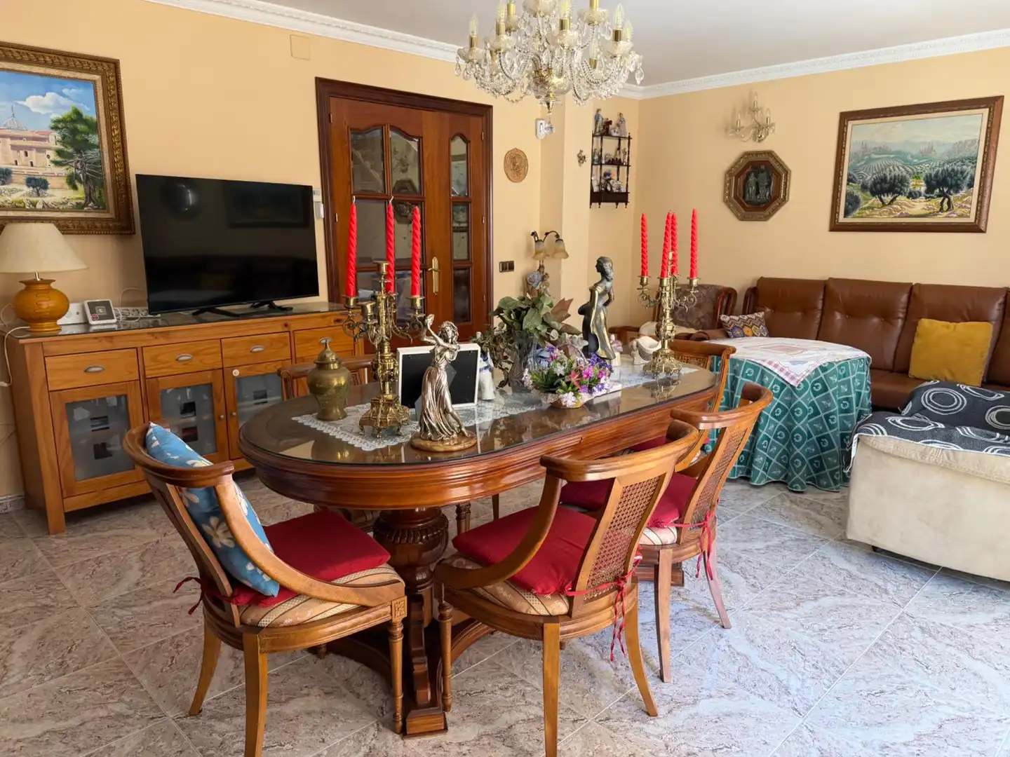 Menjador de Casa adosada en venda en Mataró amb Terrassa, Traster i Balcó