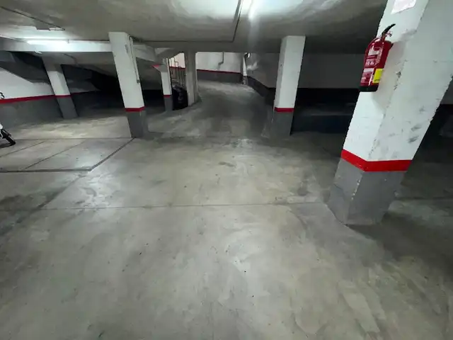 Einzelparkplatz mit Aufzug zum Verkauf in Ronda Francesc Macià 9, imagen 17