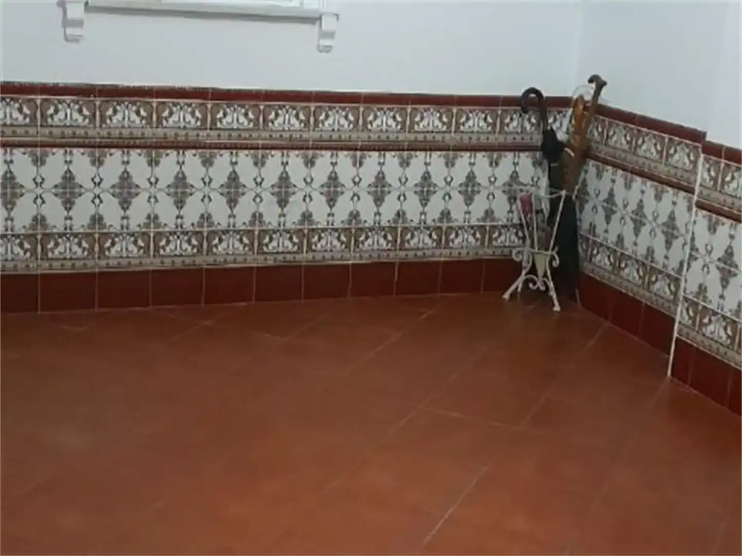 Jardí de Casa adosada en venda en Dos Hermanas amb Aire condicionat i Balcó